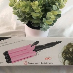 Barbie Pink Crimper! Hair sassy and wavy 🌸